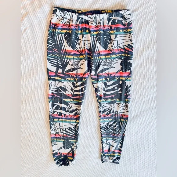 WILDFOX Colorful Black & White Tropical Joggers Sweatpants - Picture 1 of 10